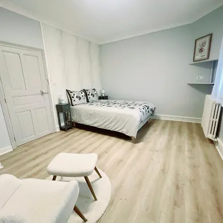 Avec Salle De Bain Privative 3* Tarbes