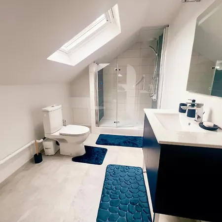 Avec Salle De Bain Privative 3*